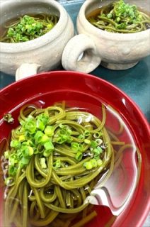 〆に　茶そばをどうぞ
